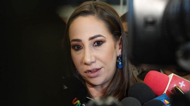 Visita 'sorpresa' de Sheinbaum a una farmacia del IMSS fue montaje: PAN