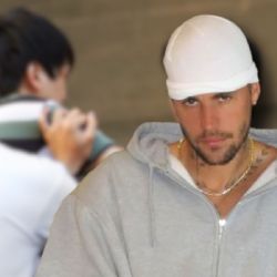 ¿Justin Bieber golpeado en pelea callejera? Hailey Bieber, testigo del momento