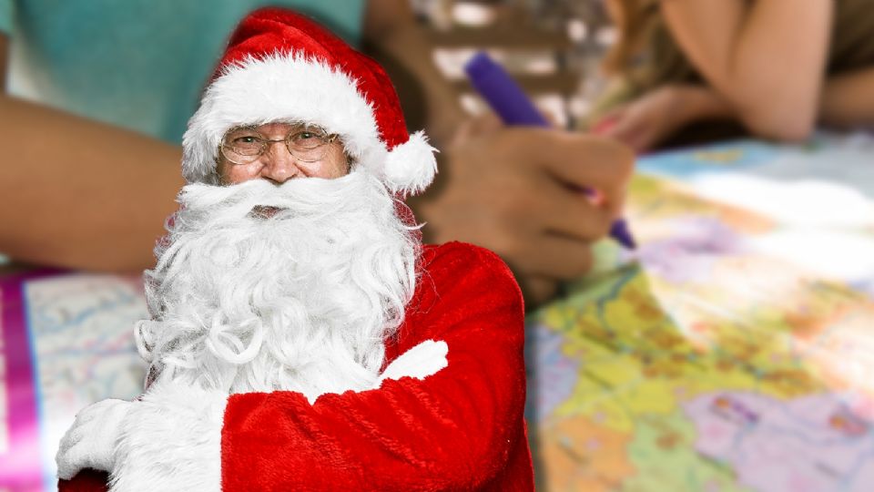 El viaje de Santa Claus dura aproximadamente 25 horas, iniciando a las 22:00 horas la noche del 24 de diciembre.