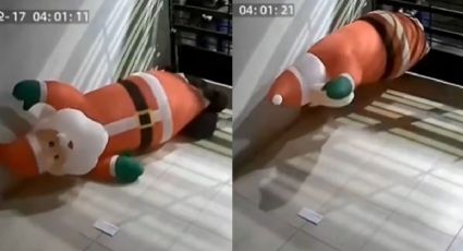 VIDEO | Roban inflable de Santa Claus entre los barrotes de un portón en Puebla