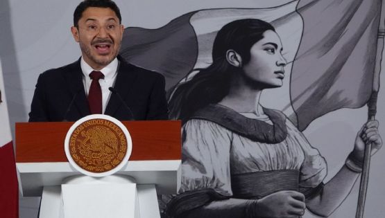 Inaugura Batres primer consultorio del plan Michoacán