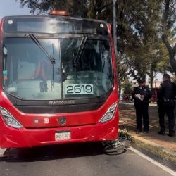 Muere ciclista arrollado por el Metrobús sobre Eduardo Molina
