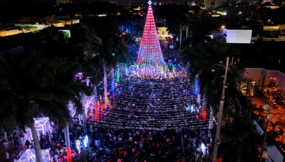 Mérida enciende el espíritu navideño.