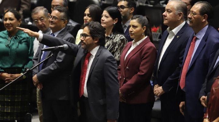 Ratifican diputados federales a César David Vives, como empleado superior de Hacienda