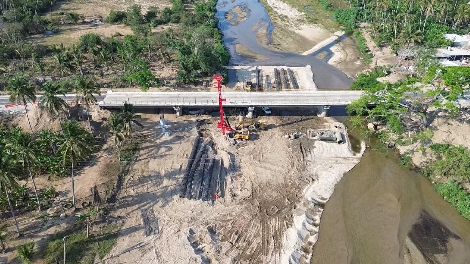 Guerrero reconstruye su red vial: SICT avanza en la modernización de 68 puentes con inversión histórica.