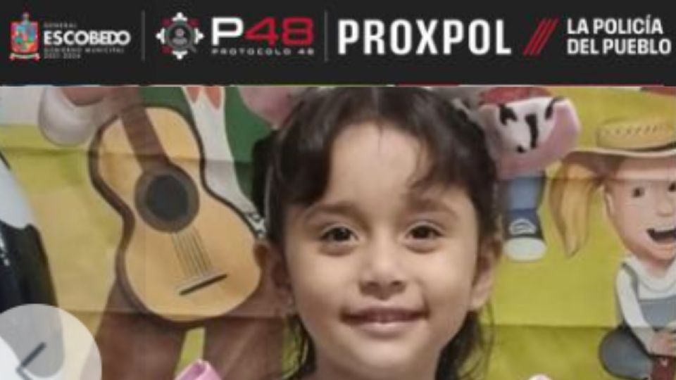 Ficha de búsqueda difundida por autoridades de Escobedo para localizar a la niña Emili Hernández Romero, de 3 años.