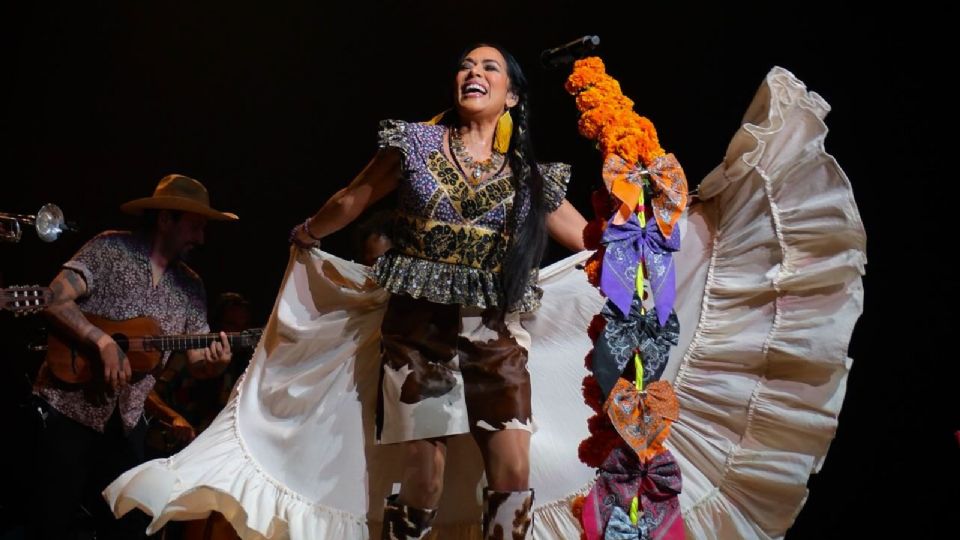 Lila Downs regresará a Monterrey con un espectáculo lleno de tradición, fuerza y música mexicana en el Showcenter Complex.