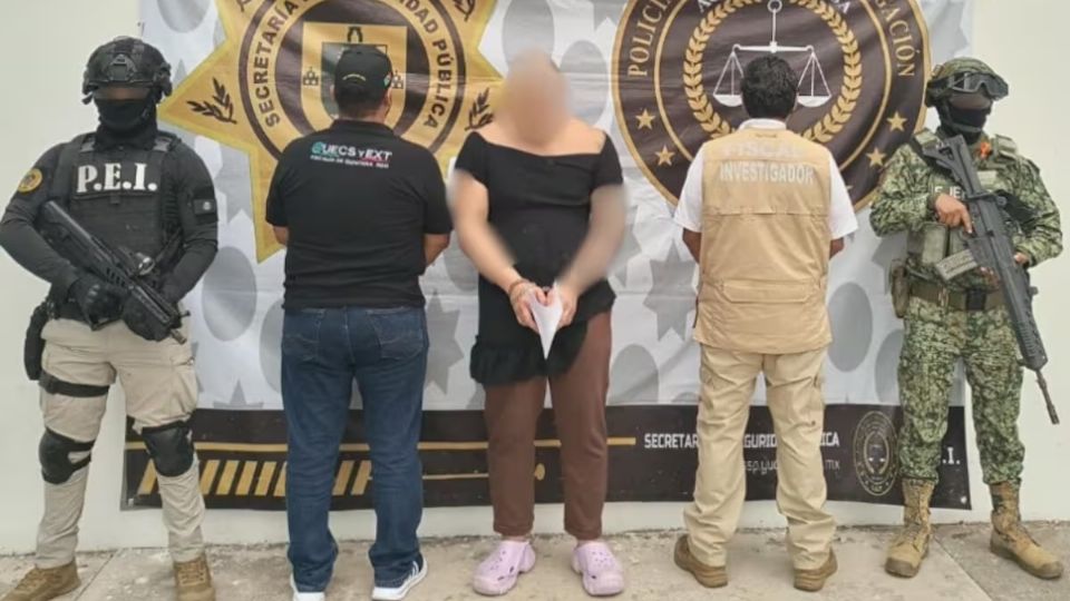 Increíble, pero cierto: 'El Argentino' ligaba hombres vestido de mujer en aplicaciones de citas para luego sextorsionarlos.