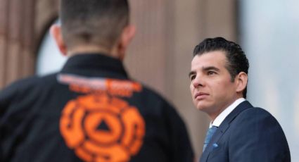 Gobierno estatal pide celebrar Navidad sin pirotecnia en NL; uso y venta están prohibidos