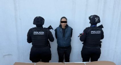 Policía de Monterrey arresta a mujer con 30 envoltorios de droga