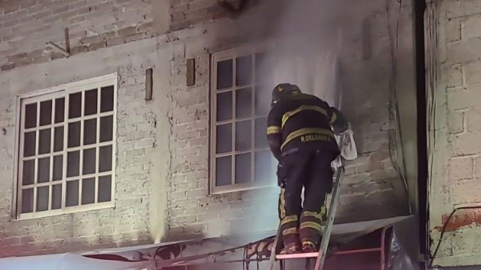 Se registró un incendio en San Miguel Teotongo.