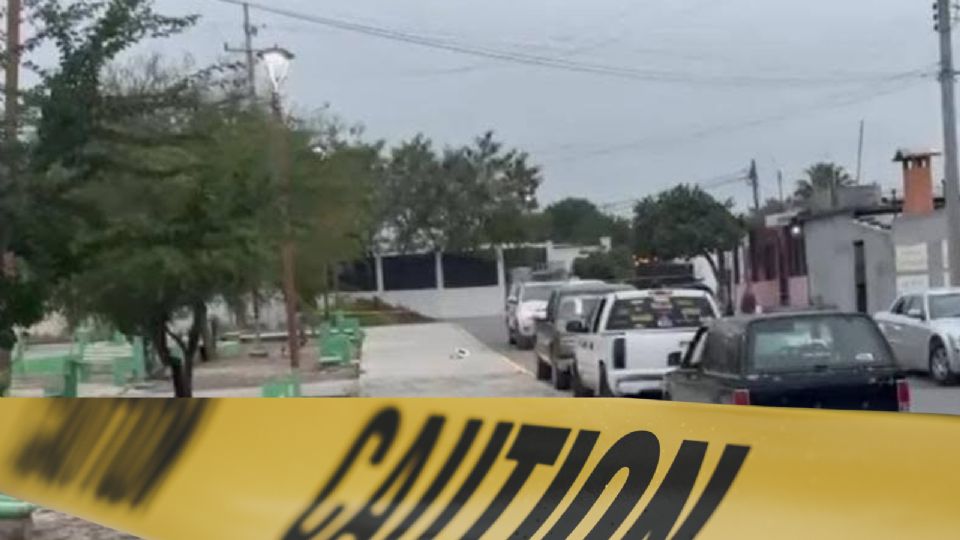 El ataque ocurrió durante la madrugada en la colonia Tierra Propia; autoridades aseguraron un arma larga y detuvieron a dos presuntos implicados.