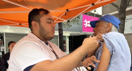 Aplican en NL más de 1.5 millones de vacunas de influenza, COVID y neumococo por temporada