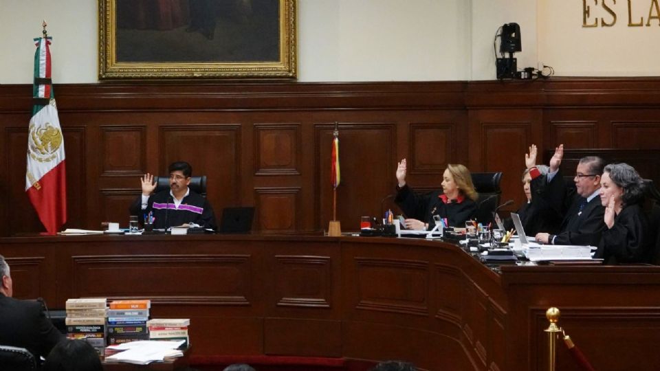 El presidente de la SCJN pidió tener presente la vulnerabilidad que aqueja a los periodistas.