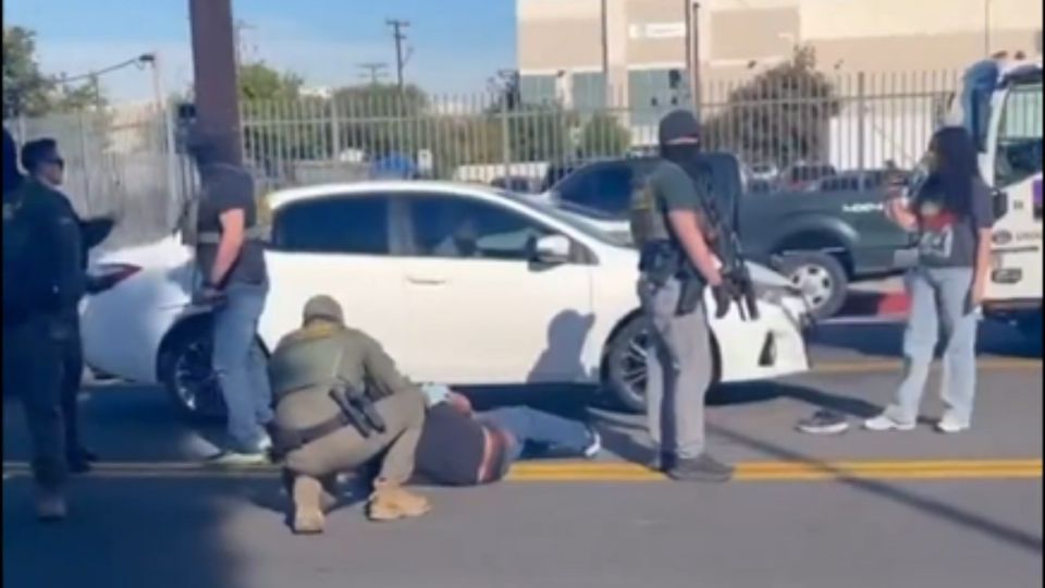 Persecución de la Patrulla Fronteriza termina en atropello en Los Ángeles