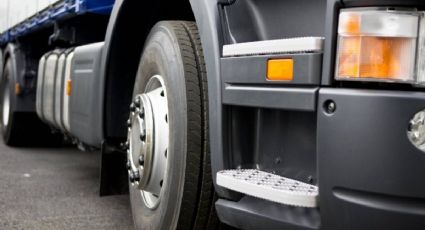 Tráiler mata a madre y causa fracturas a su niña en Azcapotzalco: Chofer huye