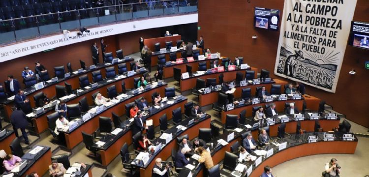 En fast track y sin modificaciones, Senado avala la minuta de la Ley de Aguas