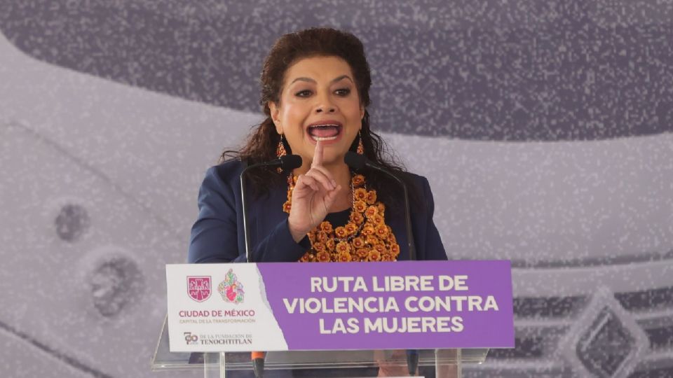 Detalló que saldrá acompañando a la presidenta Claudia Sheinbaum este mismo jueves.