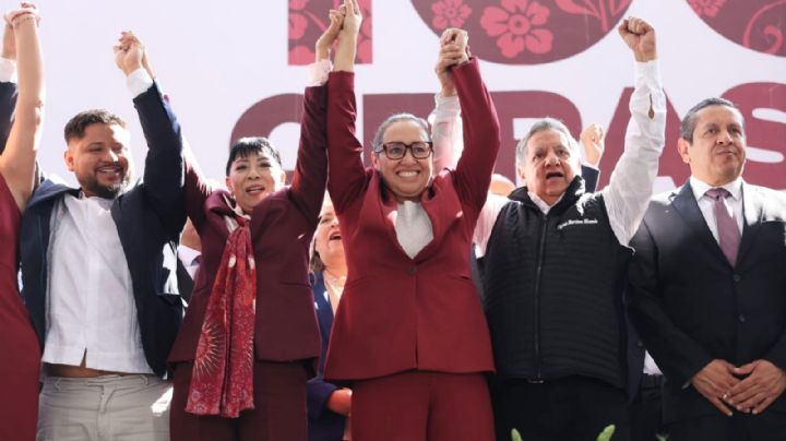 Ante 20 mil personas, Azucena Cisneros rinde su Primer Informe de Gobierno en Ecatepec