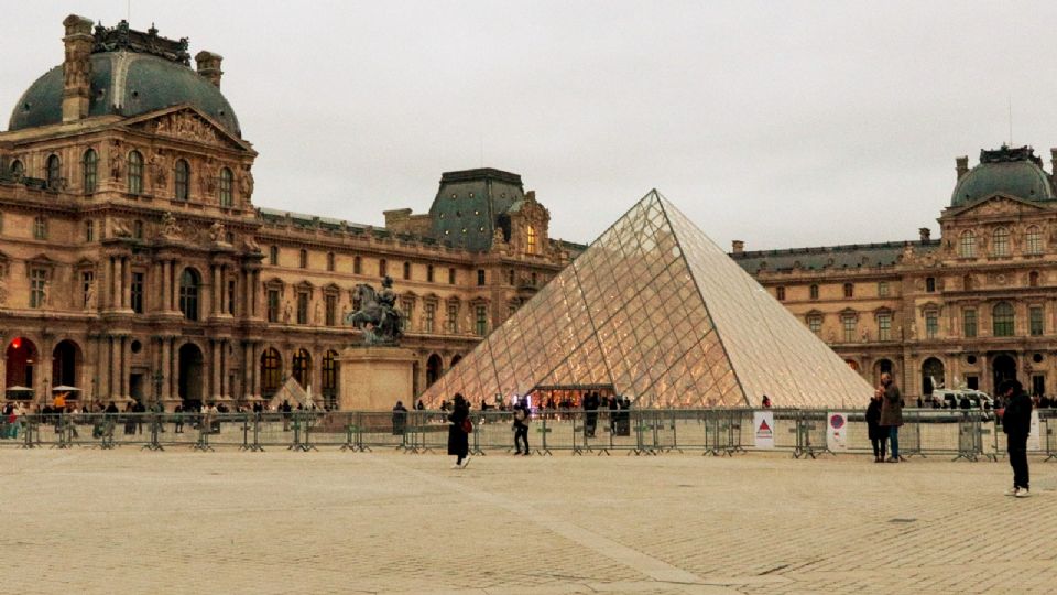 Museo de Louvre en París, Francia.