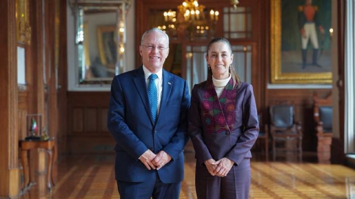 Claudia Sheinbaum se reúne con José Medina Mora en Palacio Nacional