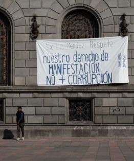 Corrupción, el que no transa…