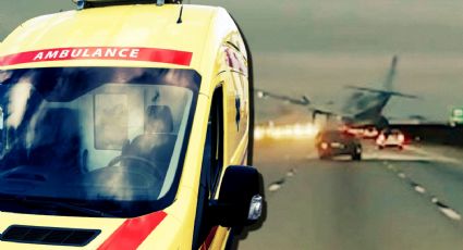 Captan momento exacto en que avioneta choca contra auto durante aterrizaje de emergencia | VIDEO