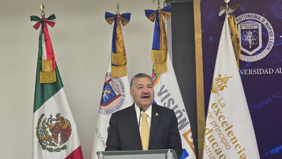 La UANL proyecta internacionalización con doble titulación y nuevas unidades de salud para 2026, informó el rector Santos Guzmán López.