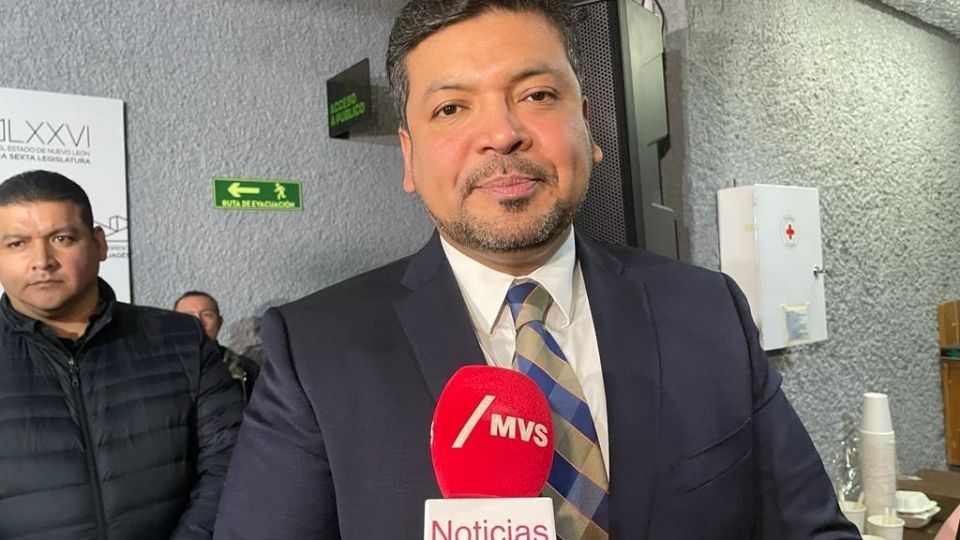 Luego de más de un año de permanecer alejado de la escena pública, Luis Enrique Orozco regresa a la vicefiscalía.