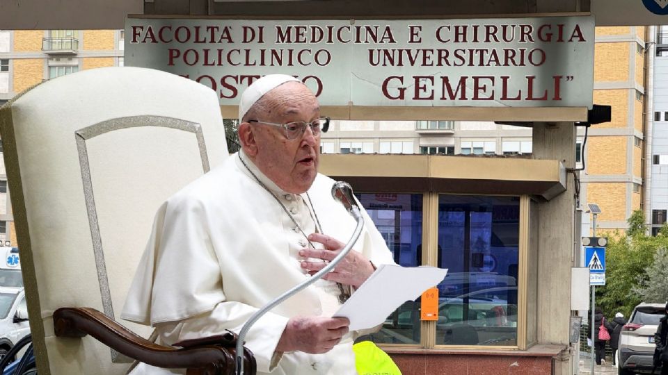 El papa Francisco canceló su agenda hasta el lunes tras ingresar al hospital este 14 de febrero.