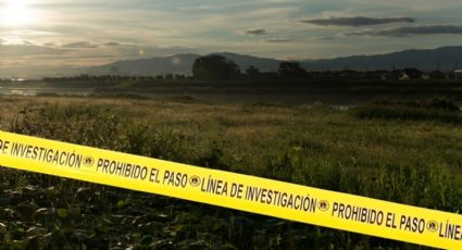 Encuentran cadáver envuelto en lona y huesos enterrados en un terreno baldío de Pesquería