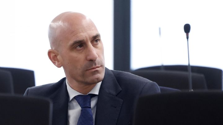 Luis Rubiales es condenado por beso a Jenni Hermoso: ¿Qué sanciones enfrentará?