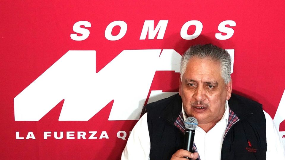 Coordinador del Frente Cívico Nacional, Guadalupe Acosta Naranjo.