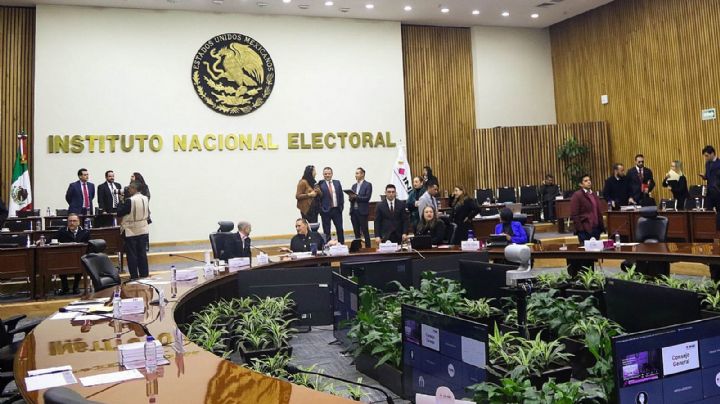 Partidos, la rentable democracia