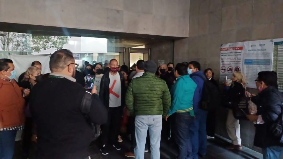 Trabajadores del TSJDMX suspendieron los trabajos en las unidades de gestión judicial y salas de magistrados.