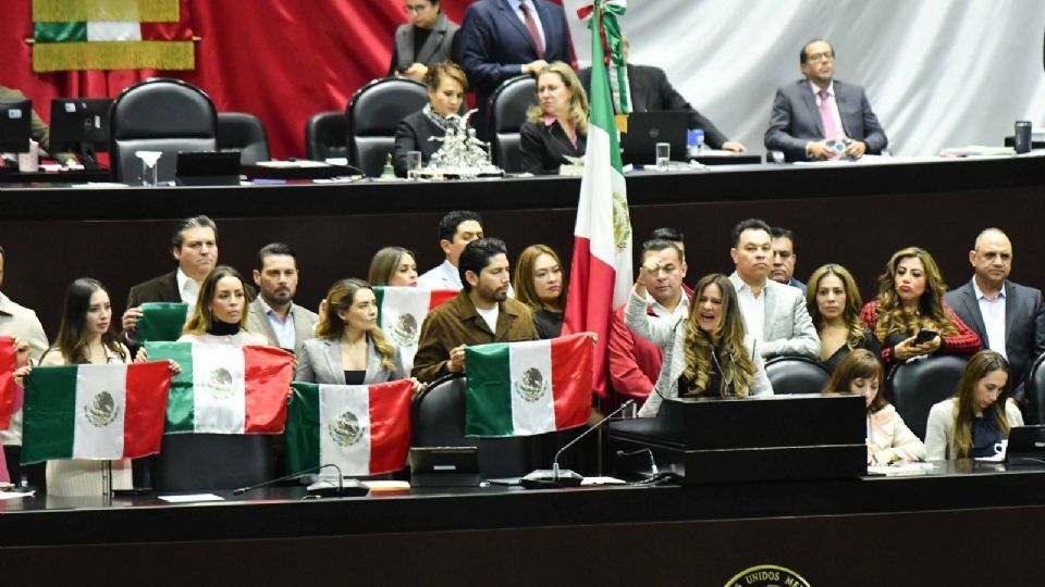 Aclaró que los morenistas en San Lázaro no tienen duda de que es necesario prohibir el maíz transgénico