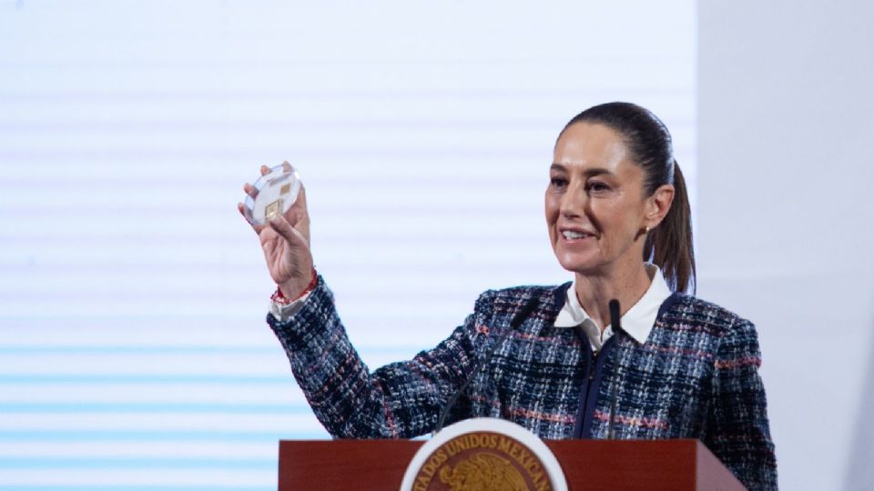 La presidenta Claudia Sheinbaum no permitirá la siembra de maíz transgénico en México.