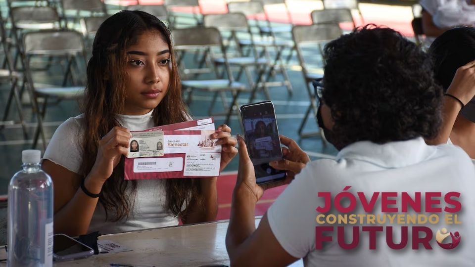 Si tu apellido comienza con esta letra, ya puedes cobrar tu pago de Jóvenes Construyendo el Futuro