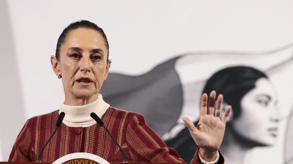 La presidenta de México, Claudia Sheinbaum, habló en una conferencia de prensa este viernes, en Palacio Nacional.