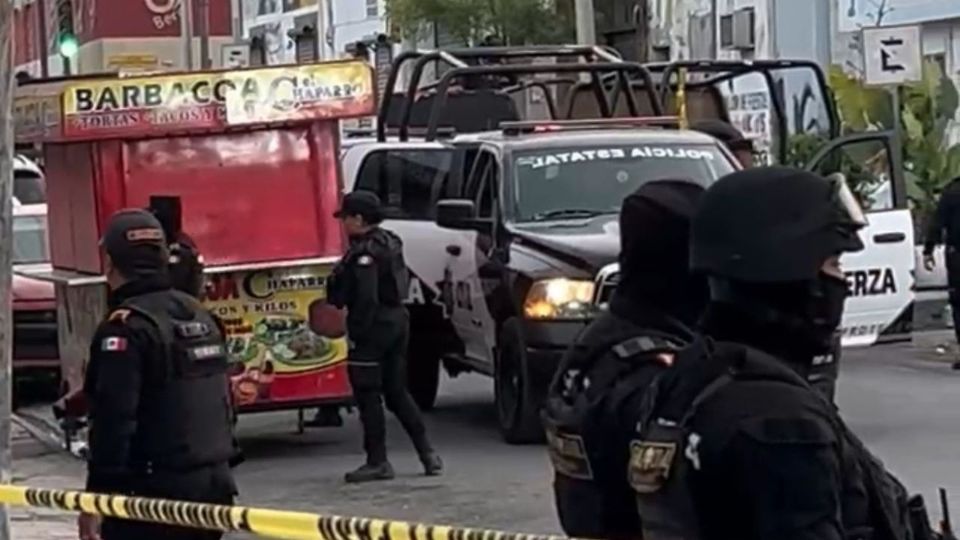 Los detenidos fueron capturados tras un choque en la colonia Independencia, donde las autoridades aseguraron armas de fuego.