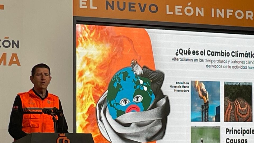 Autoridades de Protección Civil realizaron patrullajes en distintos municipios del área metropolitana para descartar riesgos tras el reporte de un fuerte olor a gas.