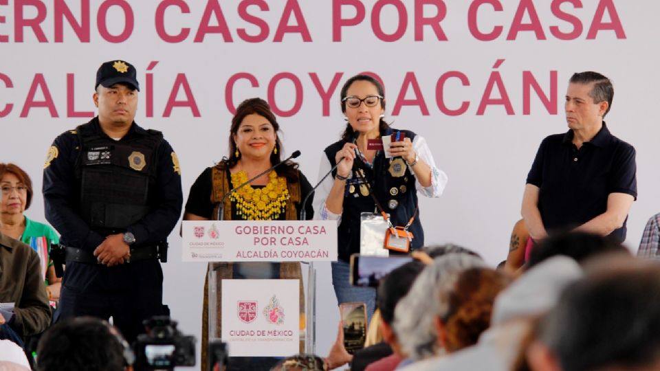 Asiste el gabinete de gobierno de ambas administraciones y acuerdan mantener el trabajo conjunto, especialmente en temas como seguridad, servicios urbanos y mejoramiento del entorno.