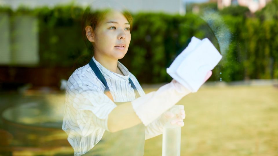 En 2023, nueve de cada 10 personas dedicadas al trabajo doméstico eran mujeres.