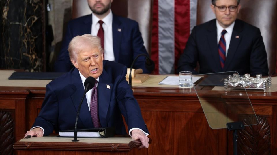 Donald Trump en su discurso ante el Congreso, donde celebró sus medidas contra la diversidad e inclusión en Estados Unidos.