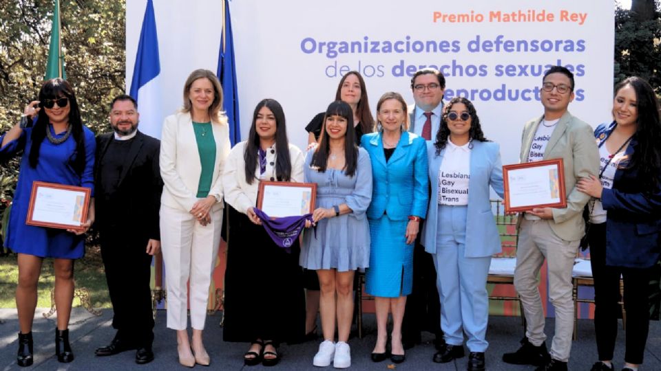 Delphine Borione reconoció el trabajo de la sociedad civil en favor de los derechos de las mujeres. 
