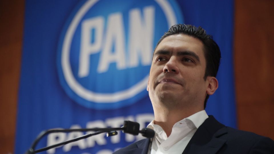 '¡Ya basta! ¡Ni un joven más para el narco! ¡Ni un joven más desaparecido! ¡Ni un joven más abandonado por su gobierno!', exigen.