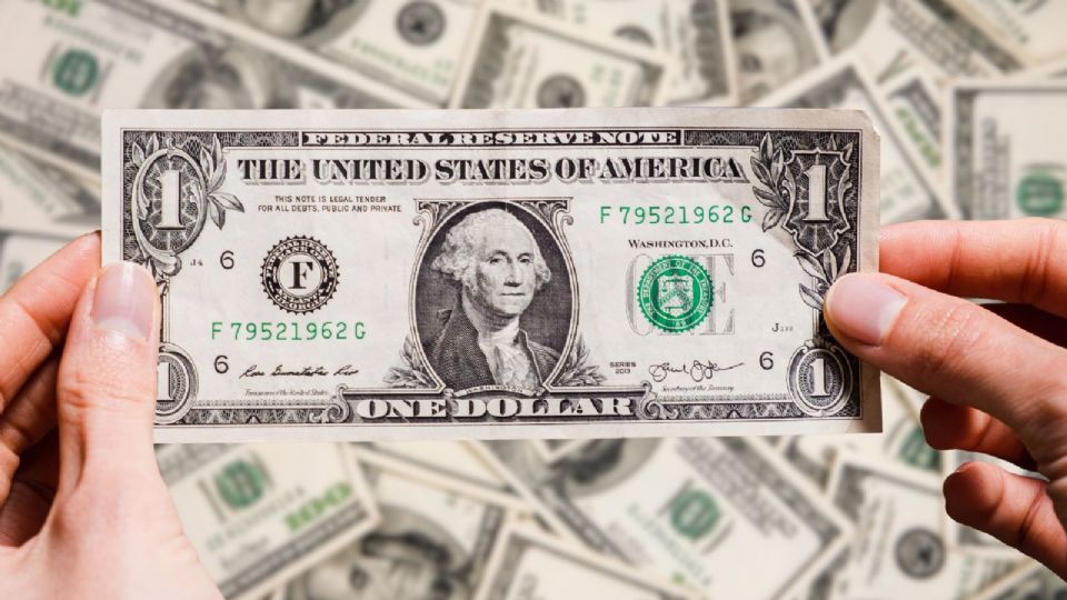 El tipo de cambio arranca la jornada con una ligera recuperación en comparación con el cierre del día anterior.