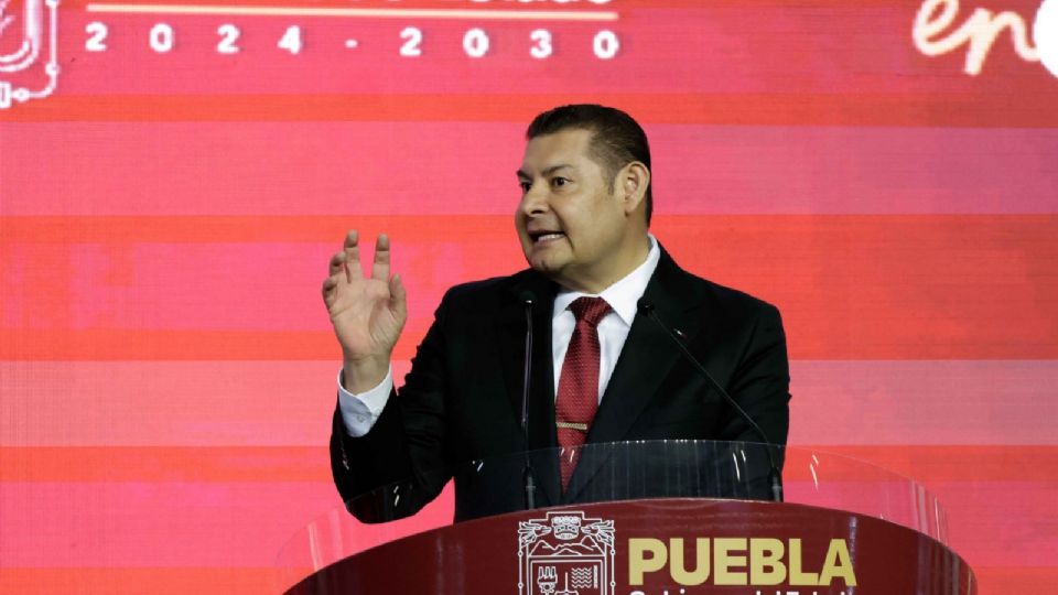 El gobernador de Puebla, Alejandro Armenta, dio una declaración que preocupó a la oposición.