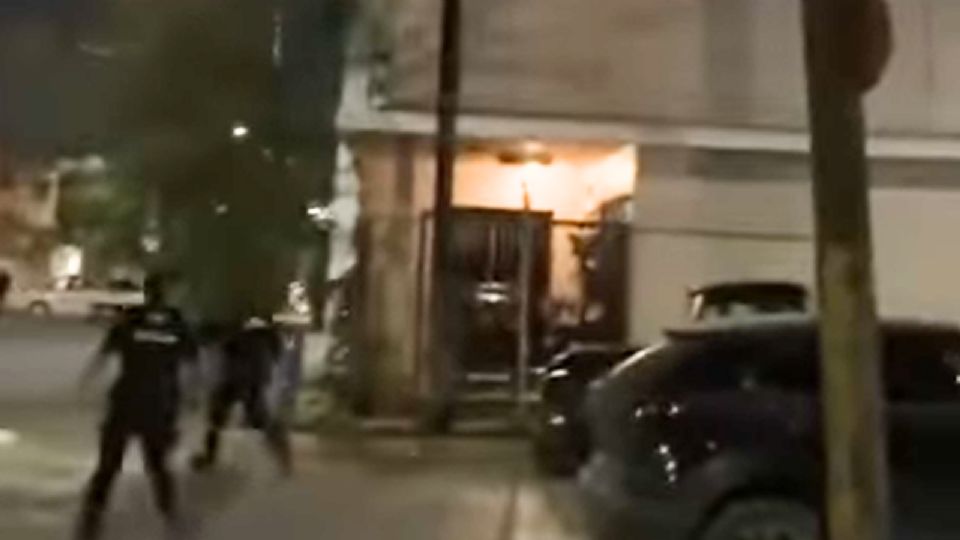 Los policías atendieron el reporte de un hombre realizando disparos al aire.