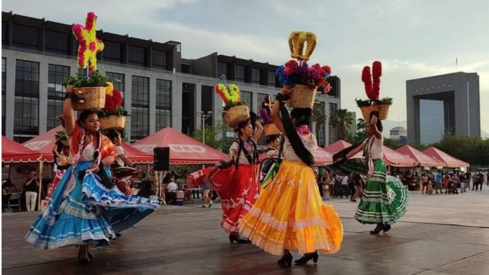 Los espectáculos se realizan en la explanada del Museo de Historia Mexicana y son totalmente gratuitos.